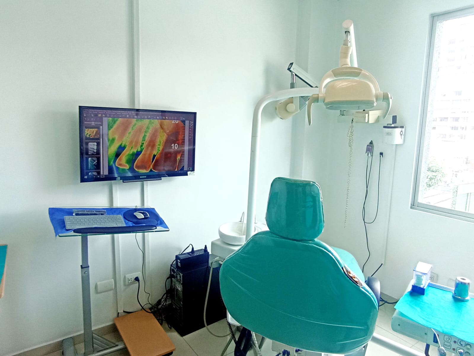 Odontología general en Quito: la base para mantener una sonrisa sana